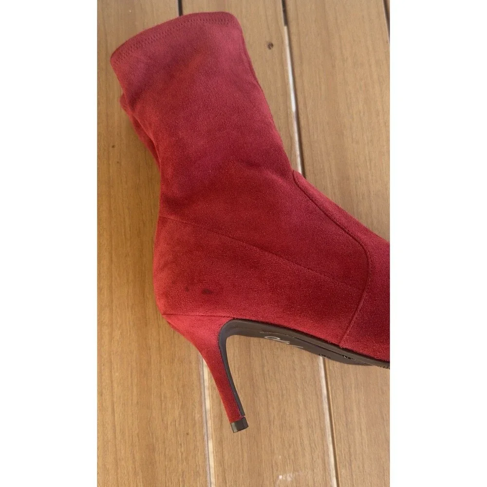 Stuart Weitzman Red Suede Sock Ankle Boots Pointed Toe Kitten Heel US 8.5 B